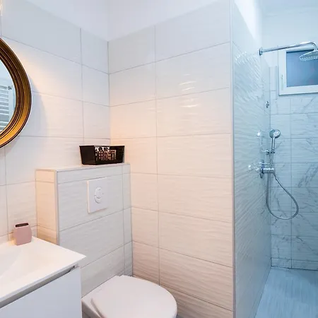 Comfortable & Lovely *